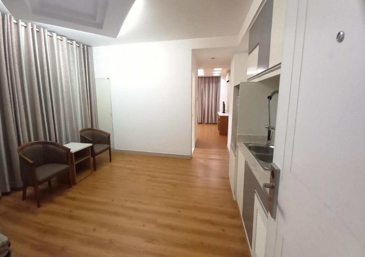Khai Hoan Apartment Hotel Хошимин Екстериор снимка